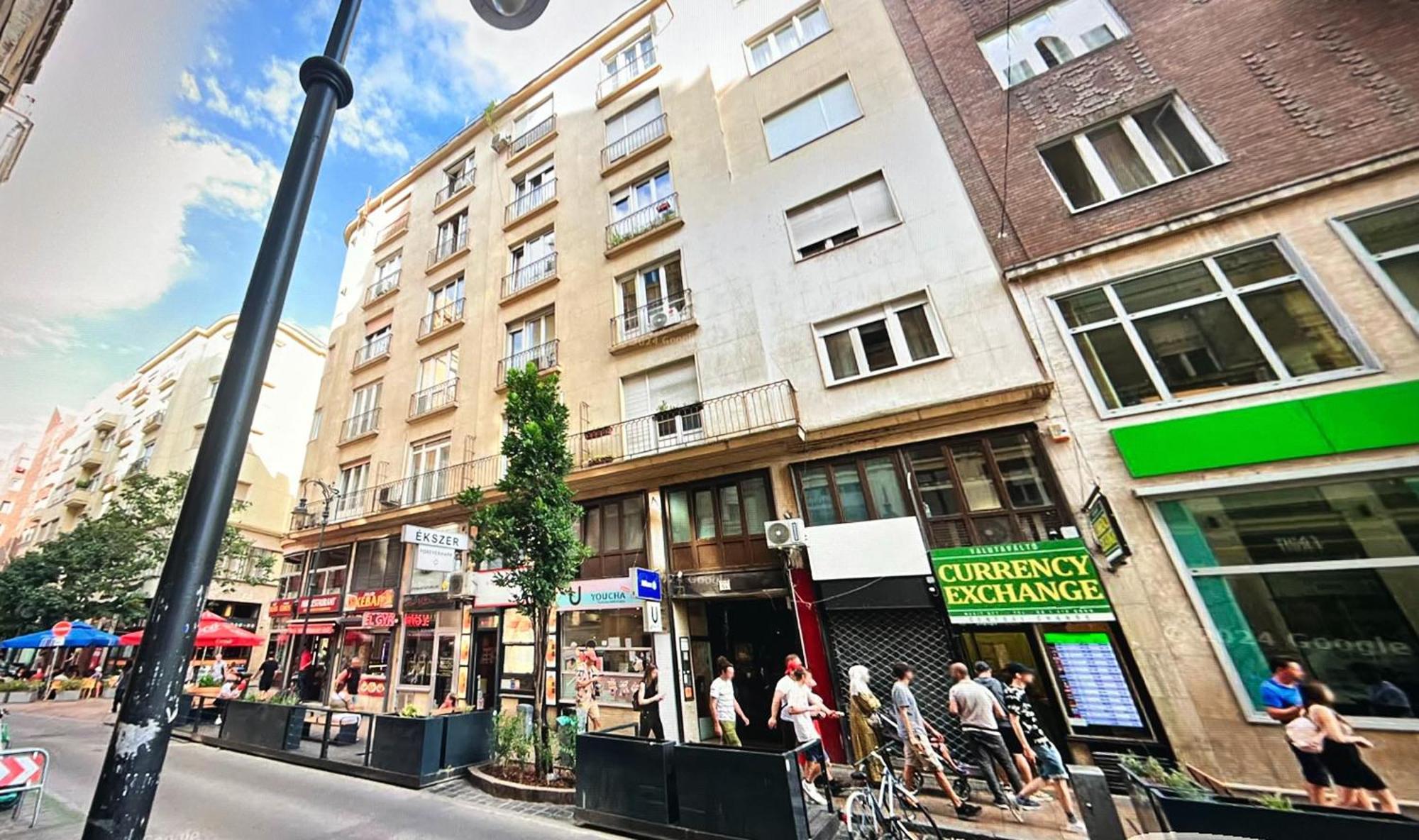 Little Americas New York Central Apartments Budapest Exterior photo
