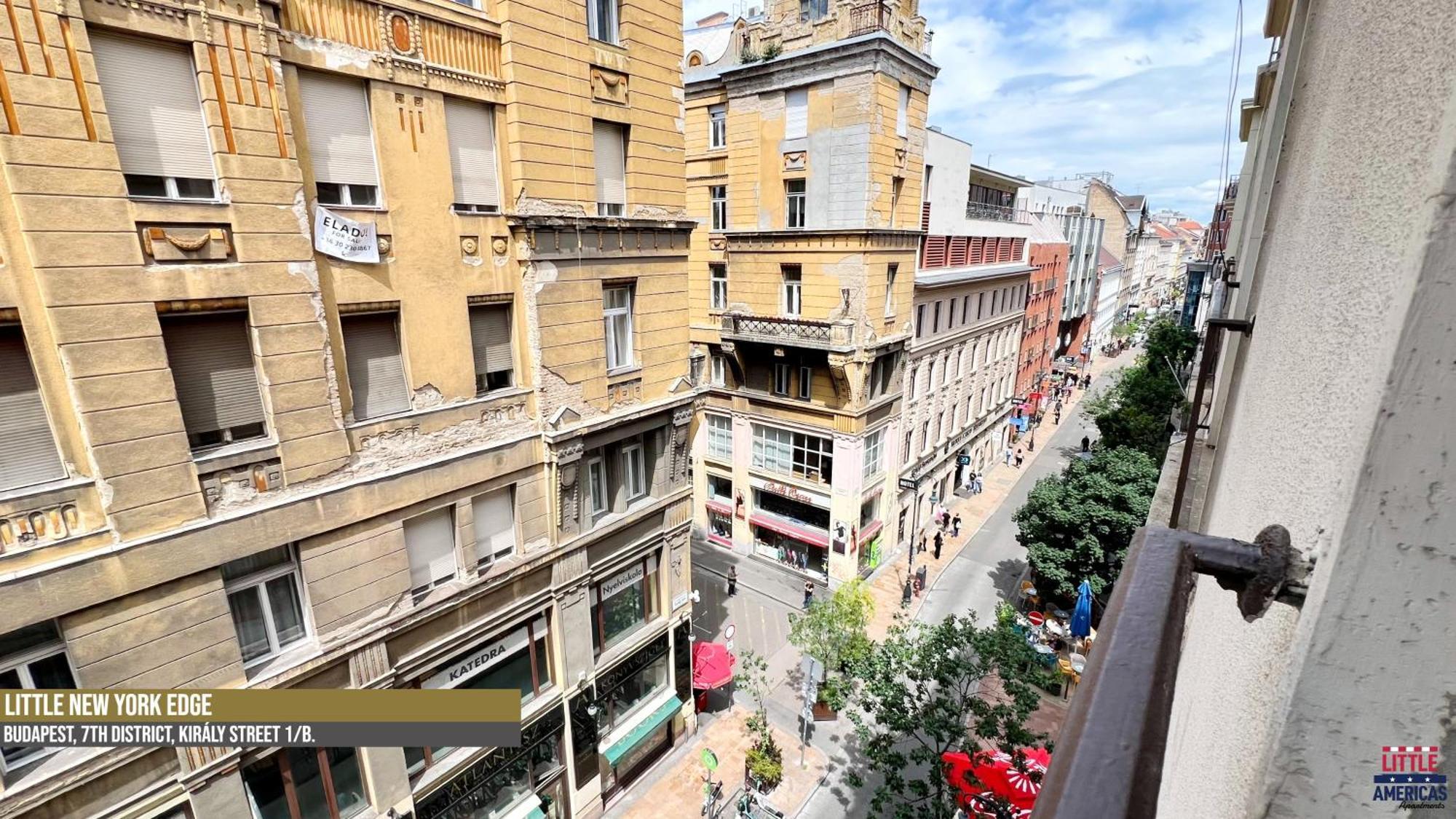 Little Americas New York Central Apartments Budapest Exterior photo