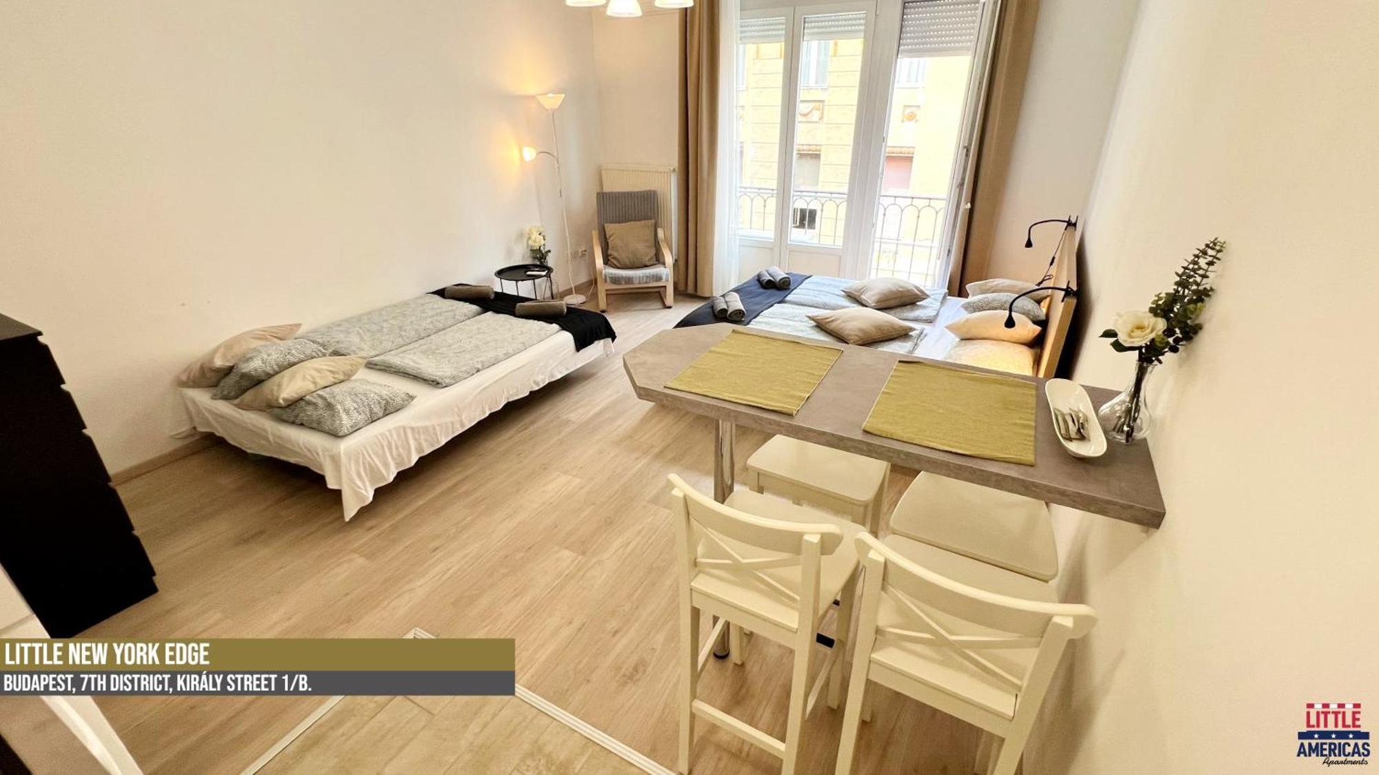 Little Americas New York Central Apartments Budapest Exterior photo
